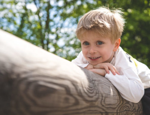 Kitafotograf für natürliche Kinderfotos in NRW